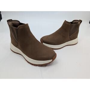 NWOB Kizik Toronto Leather Slip-on Chelsea Boots Coffee Brown Women 7 Men 5.5